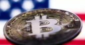 Bitcoin drops to lowest level in over a year
