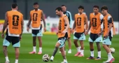 Argentina and Spain battle for World Cup glory in tournament finale