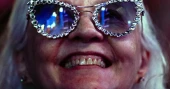 Regular smiling may improve mood, reduce stress and benefit health