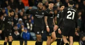 Manchester City hold Arsenal in premier league title race without Haaland