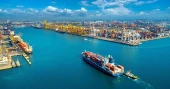 Suez Canal sees revenue boost as vessel traffic rises