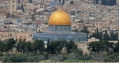 Israel reopens Jerusalem holy sites