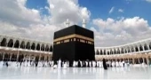 Saudi ministry suspends Umrah contracts of 1,800 foreign agencies