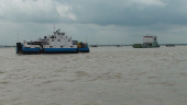 Paturia-Daulatdia ferry service resumes after 12 hrs
