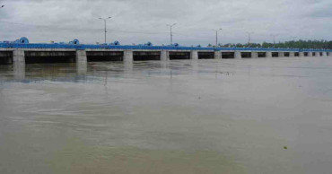 Upstream water, rain trigger floods in Lalmonirhat, Kurigram