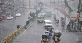 Dhaka commuters suffer amid heavy traffic gridlock after light rain