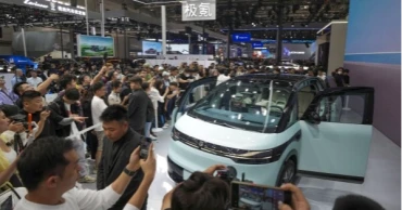 At China’s largest auto show, shift to digital and new-energy vehicles grab spotlight