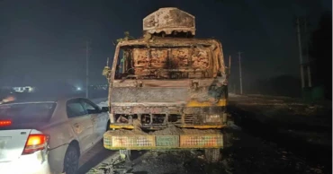 Petrol bomb thrown at goods-carrying truck in N’ganj, helper burnt 