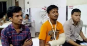 Student tortured all night by 'Chhatra League activists' at Barishal University hall