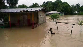 Rain inundates low-lying areas in Rangamati 