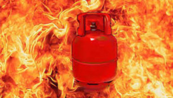 Gas cylinder fire kills woman in Chandpur