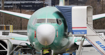 Virus outbreak in China poses a new problem for Boeing