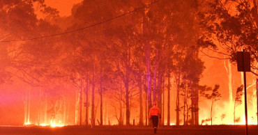 8 dead, several missing in Australian bushfires this week