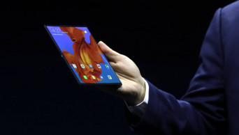 China's Huawei unveils 5G phone with folding screen