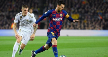 Barca and Real Madrid neck and neck as Spanish season reaches halfway