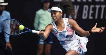 Coco Gauff sets up Osaka showdown in Australia; Serena wins