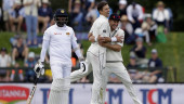 Boult takes 6 as Sri Lanka collapses for 104 in 2nd test