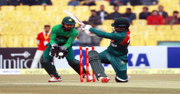 Bangladesh bat first in 2nd T20 with one change