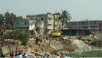 118 illegal establishments evicted from Buriganga riverbanks