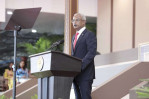 Reformist Maldives leader seeks to overcome split in polls