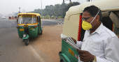 Farmers blamed for Delhi's pollution say they are helpless