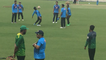 Khaled Mahmud conducts practice camp; BCB yet to confirm his role
