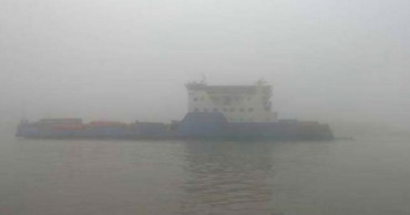 Dense fog disrupts ferry services on Paturia-Daulatdia route