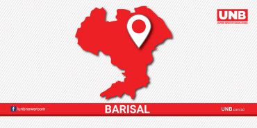 One killed in Barishal clash over land 