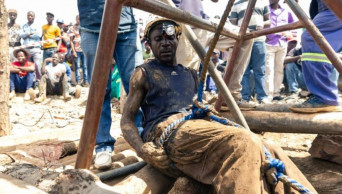 Over 60 feared dead in Zimbabwe gold mine flood