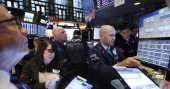 World markets mixed after US shares forge new highs