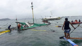 7 dead, 31 rescued after boats capsize in Philippines