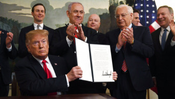 Trump formally recognizes Israeli control of Golan Heights