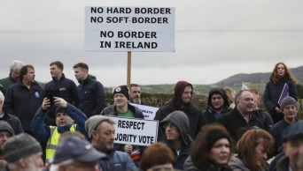 Protesters at Irish border highlight Brexit as peace threat