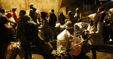 Police evacuate migrant camps in Paris as France tightens approaches on immigration