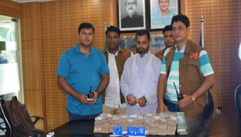Narayanganj businessman, 2 others held with Tk 1.25 crore, Yaba pills