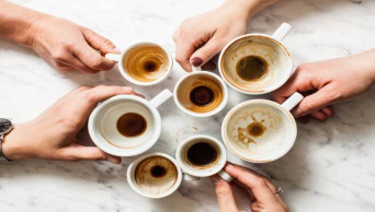 Here’s how you can save your teeth from coffee stains