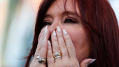 Argentina's Cristina Fernández delights crowd as vote looms
