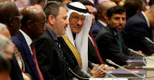 OPEC nations, Russia look to cut oil output to lift prices