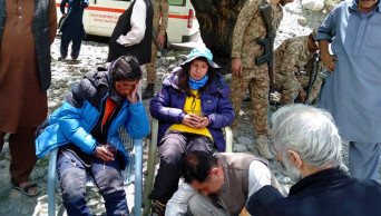 Pakistani army helicopter saves 6 climbers hit by avalanche