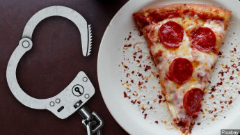 Florida woman accused of assault over pizza slice