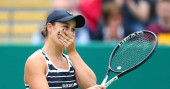 World number one Ash Barty takes out Australia's top tennis award