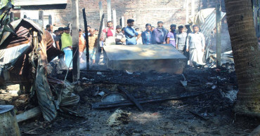 One dies in Chattogram fire