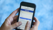 Facebook left millions of passwords readable by employees