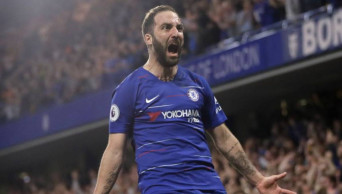 Chelsea moves into top 4 after draw with Burnley