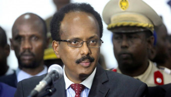 Somalia's president gives up US citizenship, but unclear why
