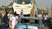 Bomb hits tourist bus near Egypt's Giza Pyramids, wounds 17