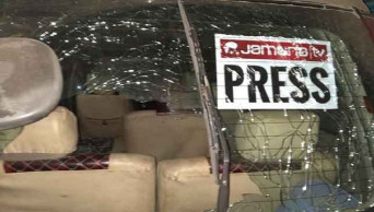 Demand for arresting journos’ attackers, probing cop inaction